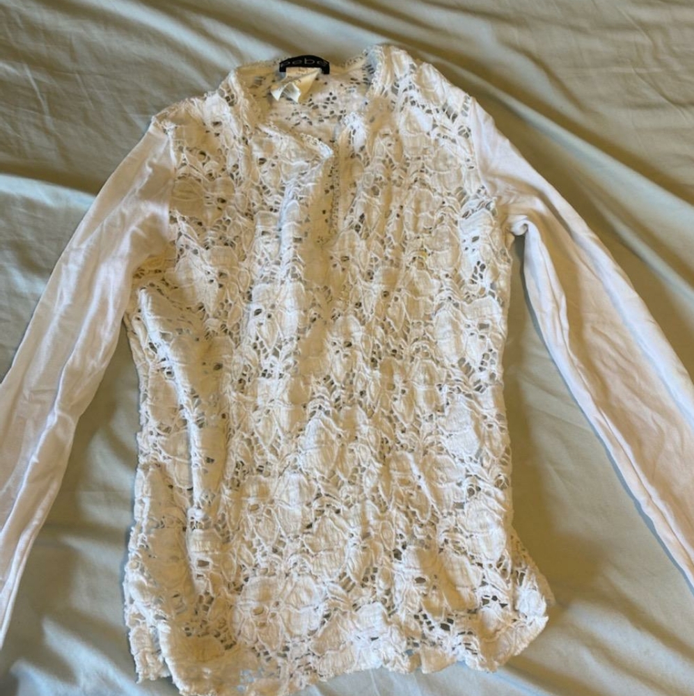 BeBe blouse